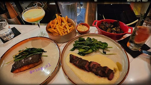 Brooklyn Bar Sg