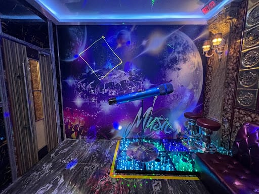 Party World KTV