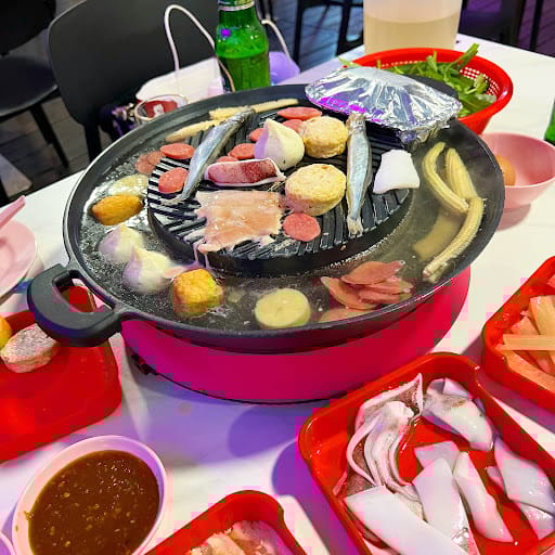 Siam Square Mookata
