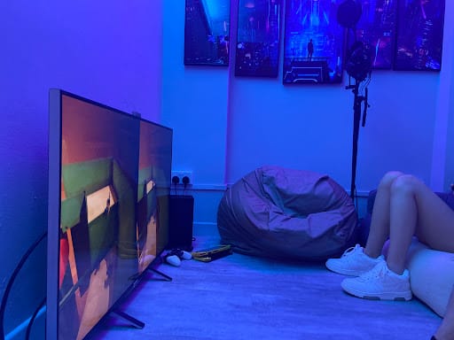 ME Cafe & Games