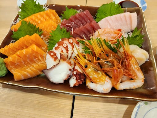 Fish Mart SAKURAYA