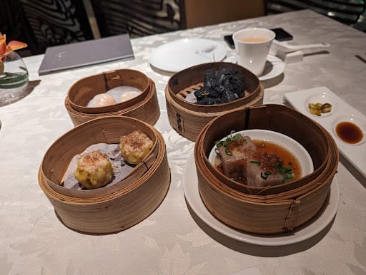 Hai Tien Lo