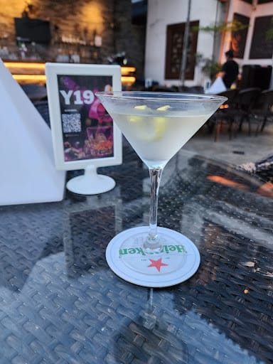 Yin Bar Singapore