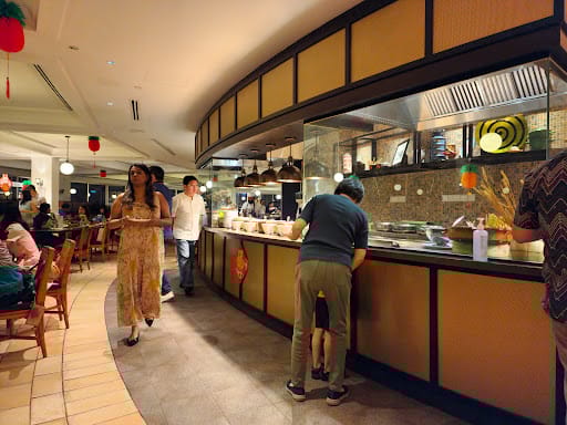 ASIAN MARKET CAFE