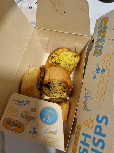 Big Fish Small Fish (Tampines Mall)