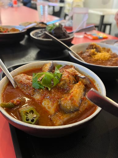 Tingkat PeraMakan @ Paya Lebar Quarter