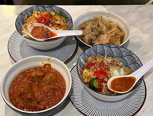 Tingkat PeraMakan @ Paya Lebar Quarter