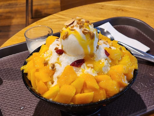 O'ma Spoon (313 Somerset)