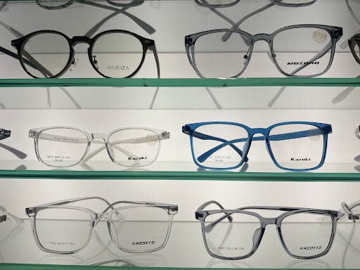 Lens Hub by Lee Heng Group