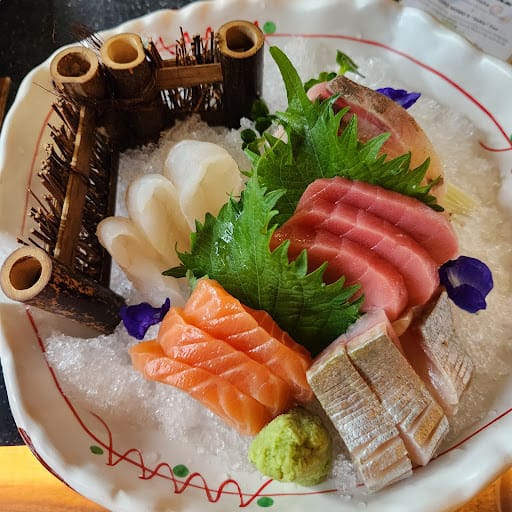 OMU NOMU Craft Sake & Raw Bar