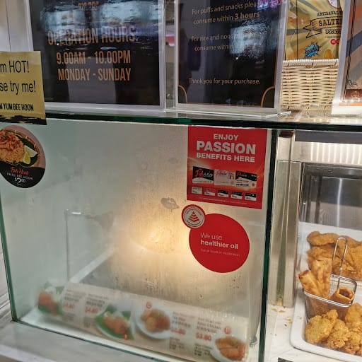 Tip Top Curry Puff @ Compass One