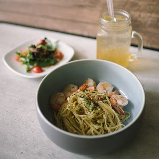 7th Heaven KTV and Cafe