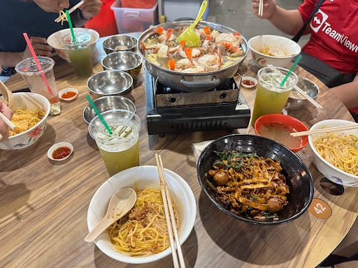 Wen Wen Big Prawn Mee 文文排骨大虾面