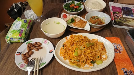 Five Star Kampung Chicken Rice & Kitchen