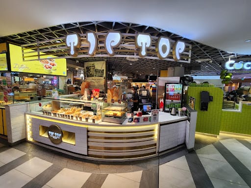 Tip Top Curry Puff @ Compass One