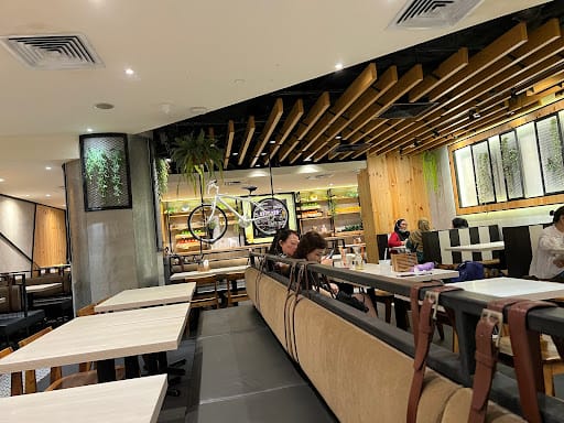 Streats (Tampines 1)