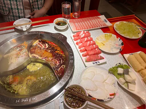 DaLongYi Hotpot - 大龙燚火锅 - 地道四川老火锅