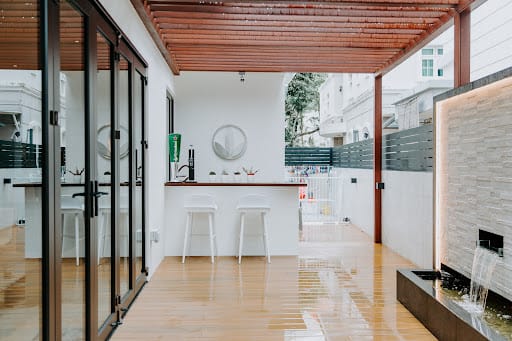 Larry Contractors Pte Ltd