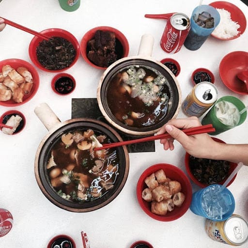 Kam Par Claypot Bak Kut Teh and Chicken Rice 金宝