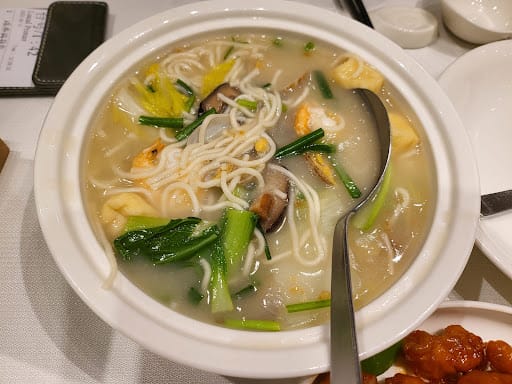 PUTIEN Tampines Mall