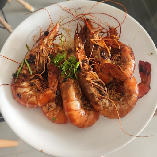 D’Best Indoor Prawning