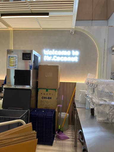 Mr. Coconut (Westgate)