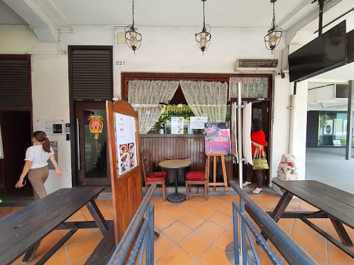 The Tavern Restaurant