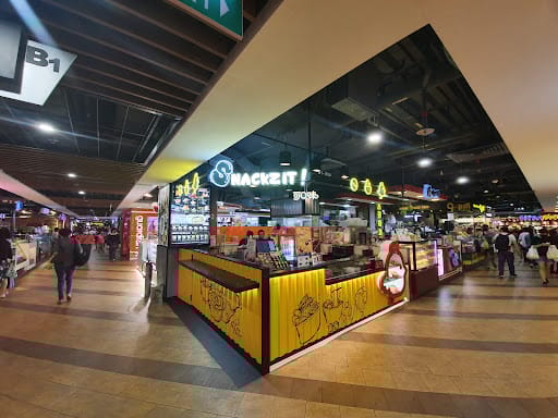 Snackz It! @ Causeway Point