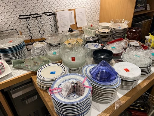 SSVP SHOP Thrift Shop