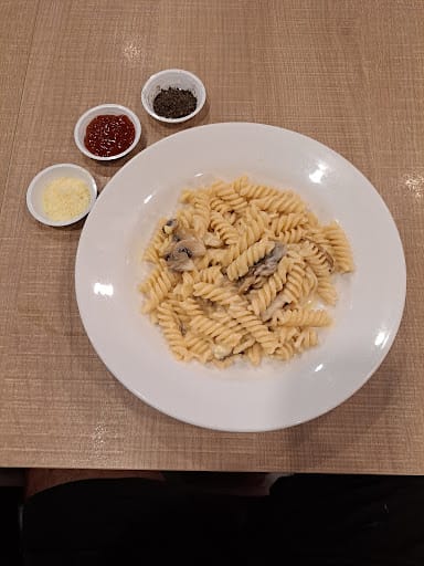 Eighteen Chefs Clementi Mall