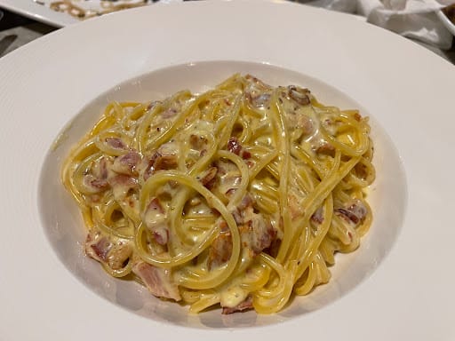 LIT Bar Lounge Restaurant