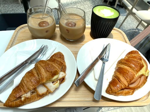 Foreword Coffee Roasters @ Yong Siew Toh Conservatory of Music (NUS)