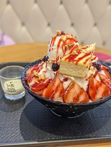 O'ma Spoon (313 Somerset)