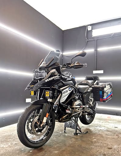 WASH PIT (WEST) PTE LTD