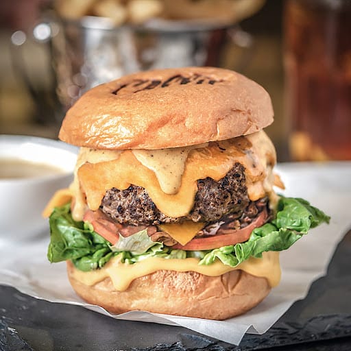 Ollie Kitchen & Bar (Orchard)