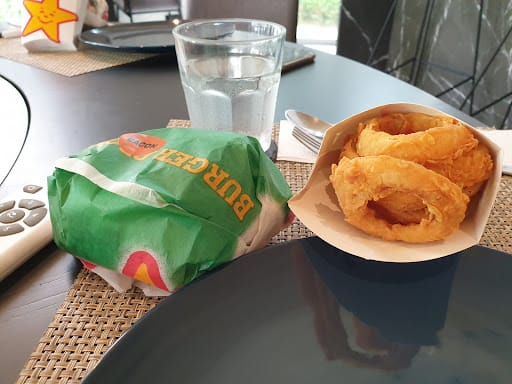 Carl's Jr @ The Star Vista