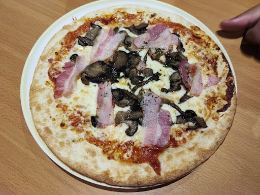 Saizeriya (Tampines)