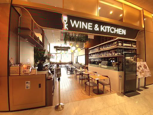 Wine & Kitchen (111 Somerset)
