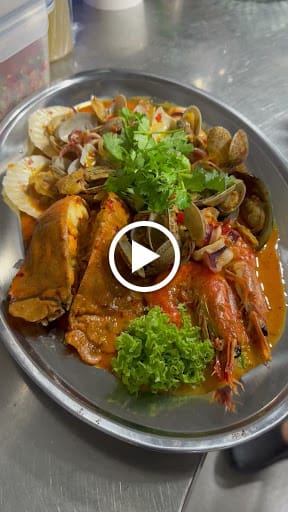 Kin Hoi (Original) Famous Thai Food