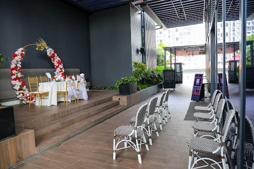 Blue Jasmine  Singapore