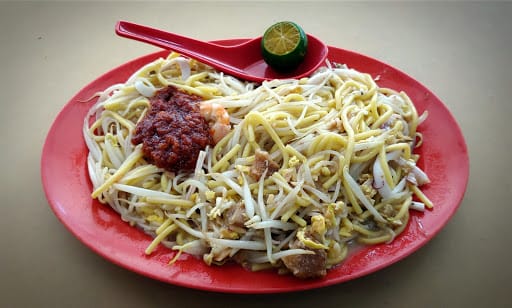 Yang Zhou Fried Hokkien Sotong Prawn Mee 洋洲福建蘇東蝦麵 ( #01-16)