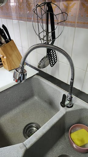 FixinGuru Pte Ltd - Handyman Services Singapore