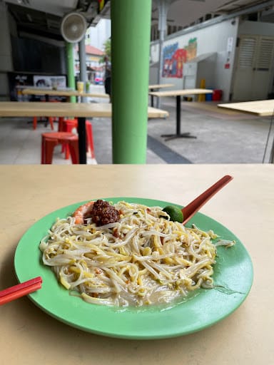 Yang Zhou Fried Hokkien Sotong Prawn Mee 洋洲福建蘇東蝦麵 ( #01-16)