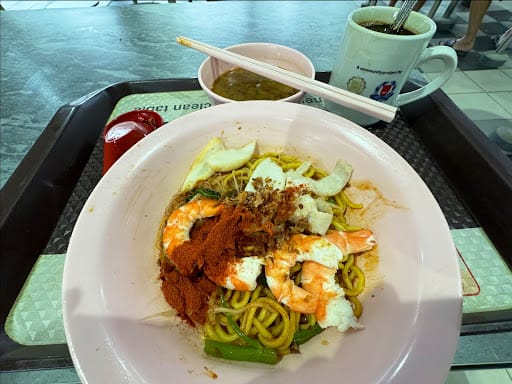 3 Sisters Prawn Noodle