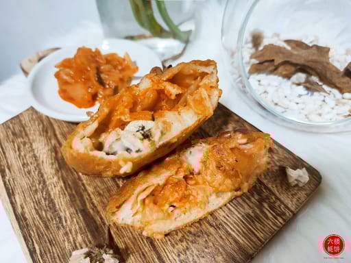 Sixth Floor Oyster Cake