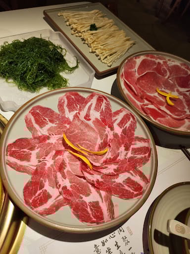 Tong Xin Ru Yi Traditional Hot Pot