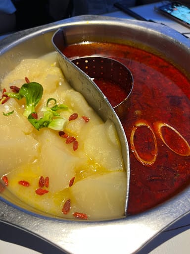 Shi Li Fang Hot Pot @ Orchard Central