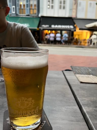 Corner Bar L'Operetta