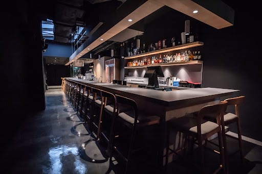 Kura Oyster & Highball