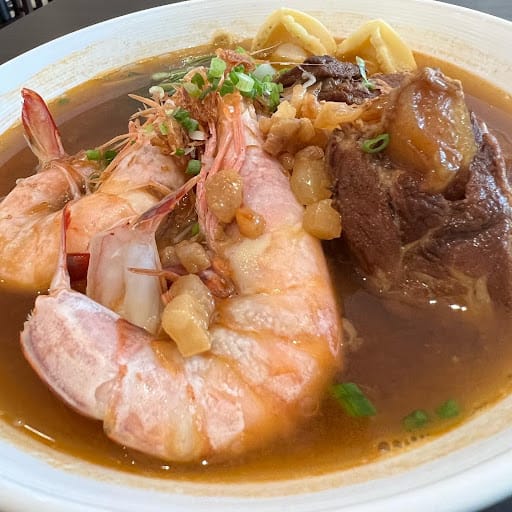 White Restaurant (Tampines Mall)